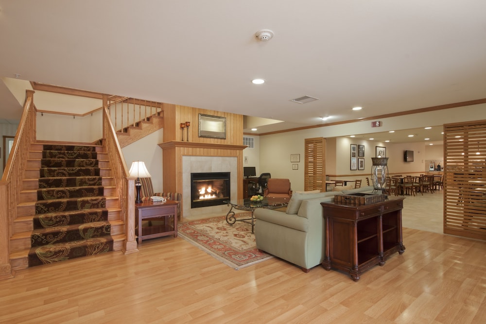 Country Inn & Suites by Radisson Davenport Quad Cities - photo 32