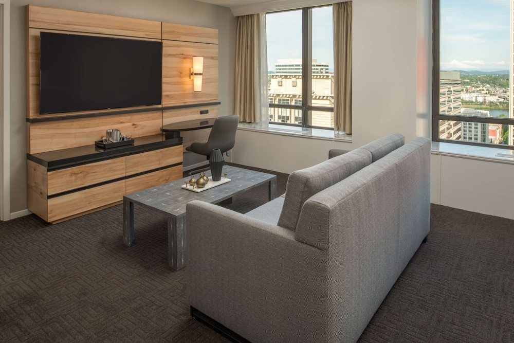 Hilton Portland Downtown - photo 8