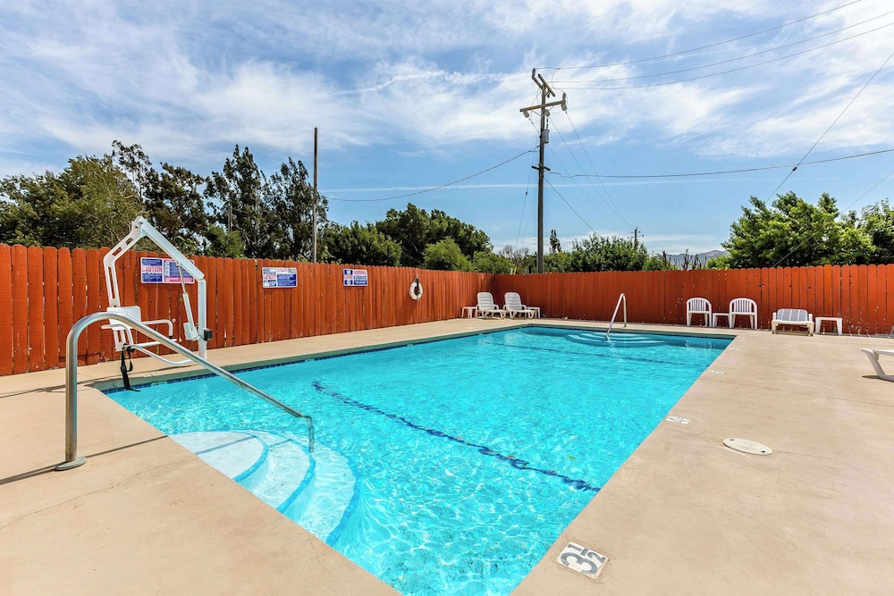 Quality Inn Near Fort Hunter Liggett - photo 37
