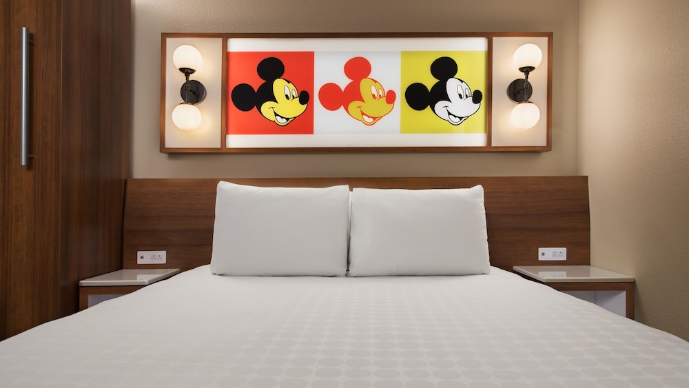 Disney's Pop Century Resort - photo 9