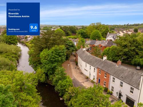 Riverside Townhouse Antrim — 4-Star Luxury Hotel in Antrim, United Kingdom
