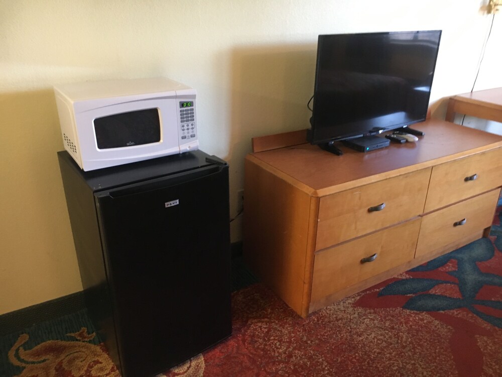 Executive Inn Odessa - photo 5