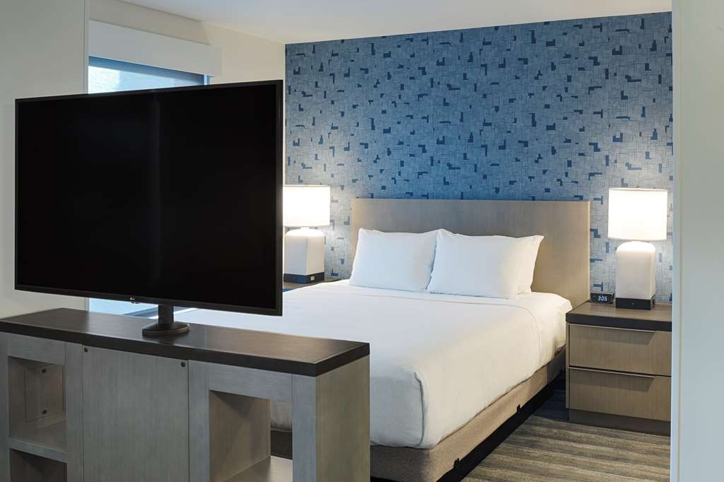 Hyatt House Columbus OSU Short North - photo 44