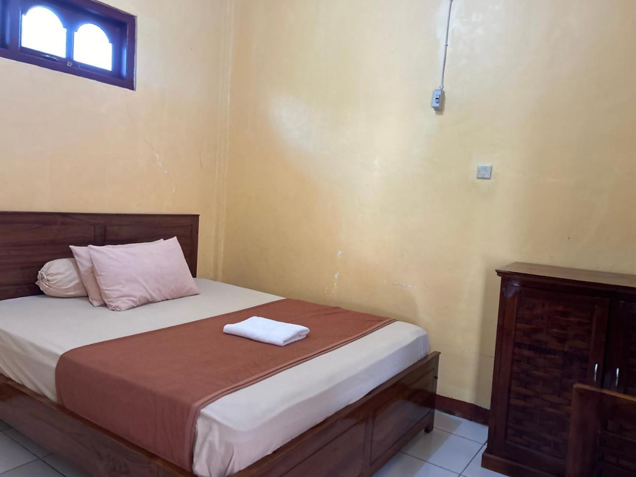 Hotel Aulia by Four G in Labuan Bajo, Indonesia