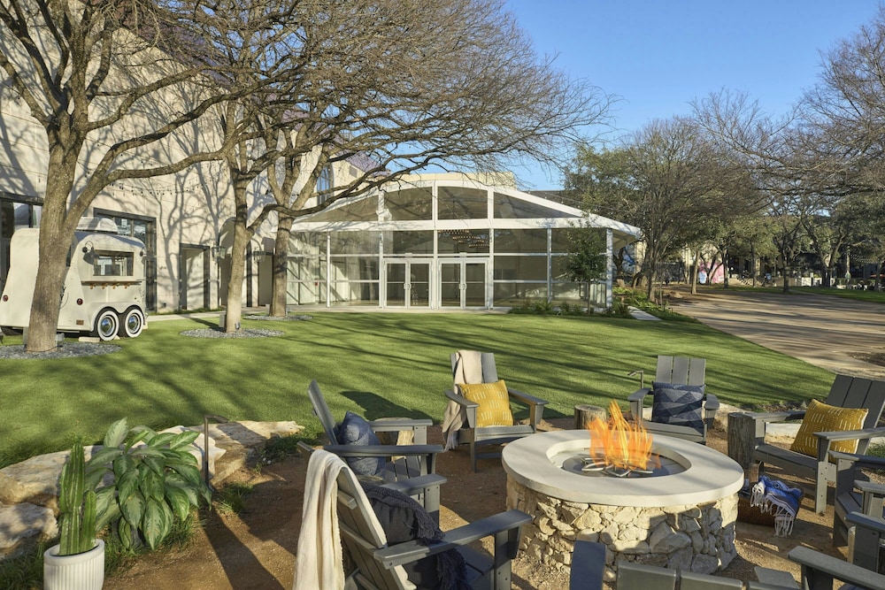 Renaissance Austin Hotel - photo 56