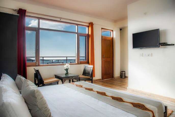 Goroomgo Chandwick View Shimla in Shimla, India