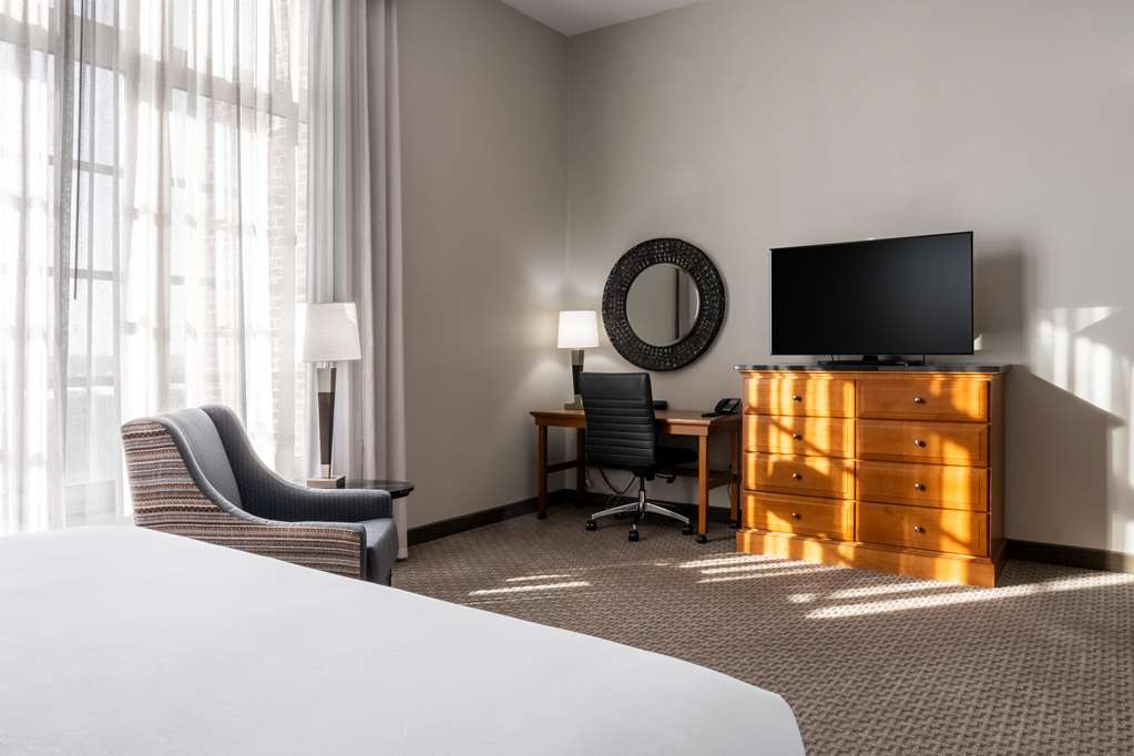 Drury Plaza Hotel Broadview Wichita - photo 44