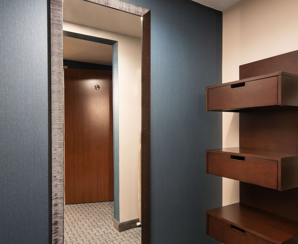 Hilton Garden Inn Denver Cherry Creek - photo 8