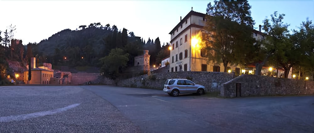 Hotel di Campagna La Miniera — hotel in Montecatini Val Di Cecina