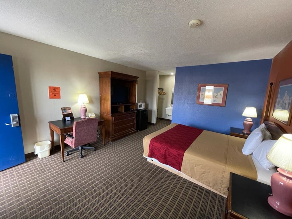 Knights Inn By Capital O Emporia I 35 - photo 23