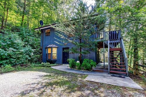 Riverbend Retreat - last minute hotel in Pigeon Forge
