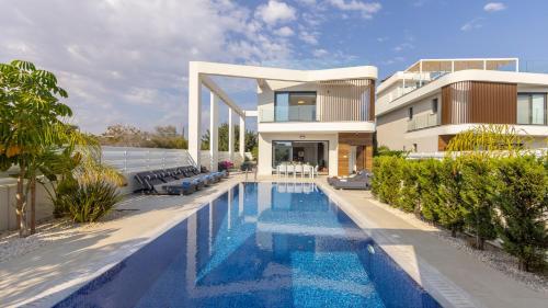 Nissi Residences Villa 4