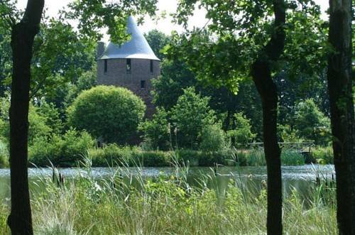 Hotel Koeckhofs — 4-Star Luxury Hotel in Neerpelt, Belgium