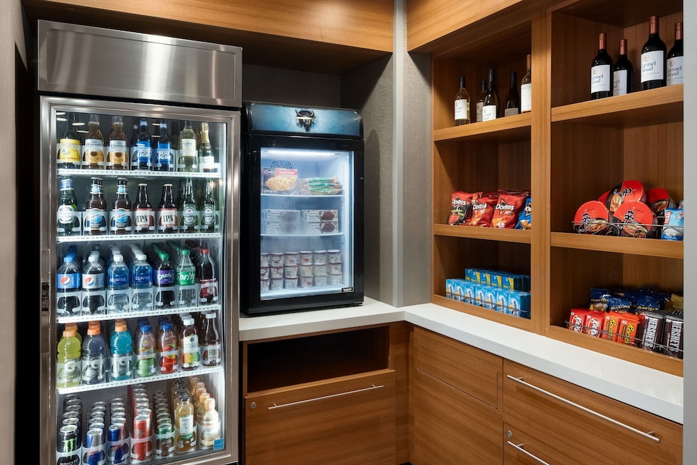 SpringHill Suites by Marriott Pasadena Arcadia - photo 26