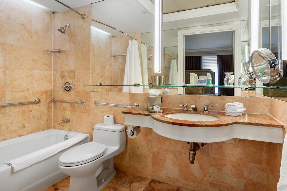 Omni Berkshire Place - photo 112