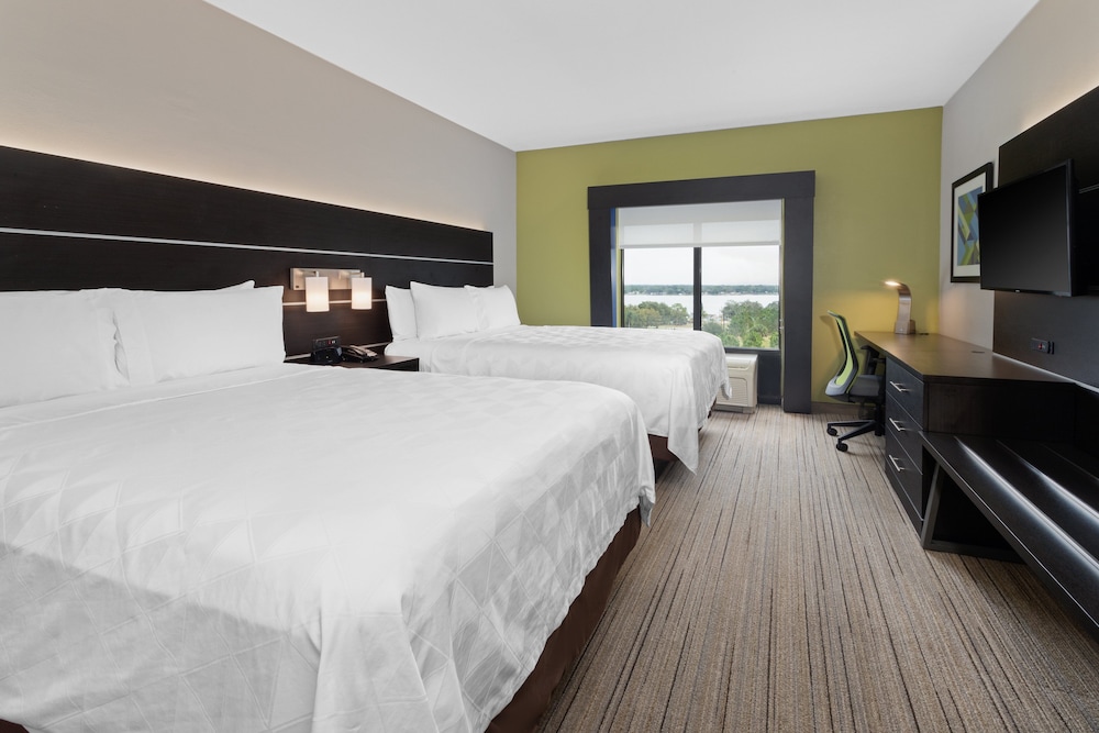 Holiday Inn Express & Suites Lake Placid by IHG - photo 23