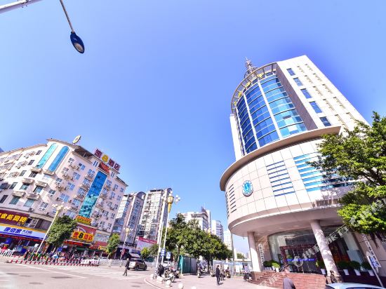 Super 8 Hotel Ningde South Bus Station — hotel in Ningde