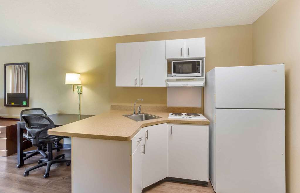 Extended Stay America Suites Seattle Lynnwood - photo 20