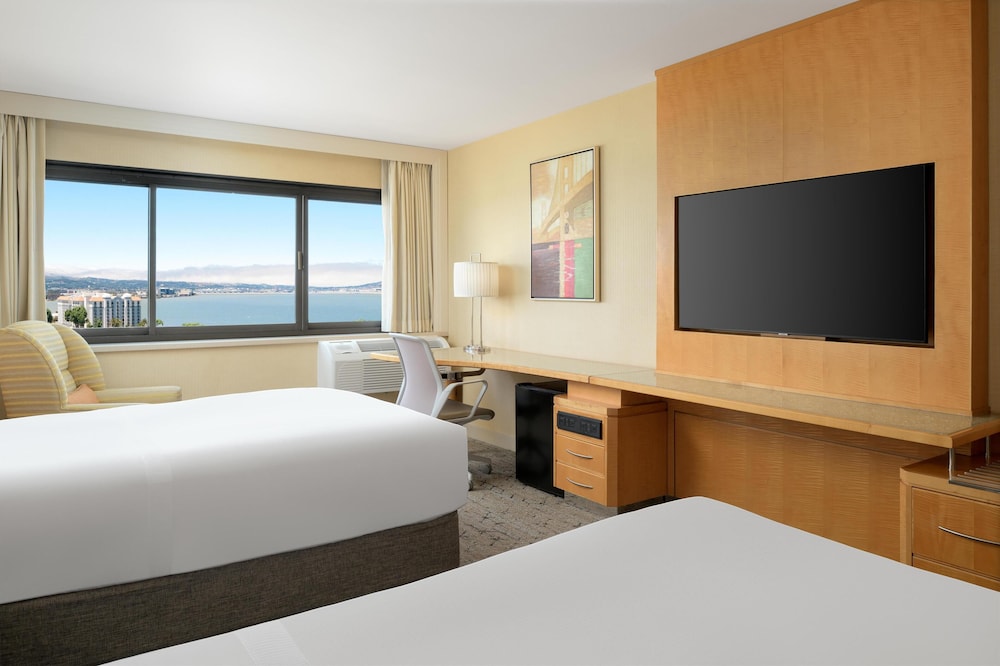 Hilton San Francisco Airport Bayfront - photo 25