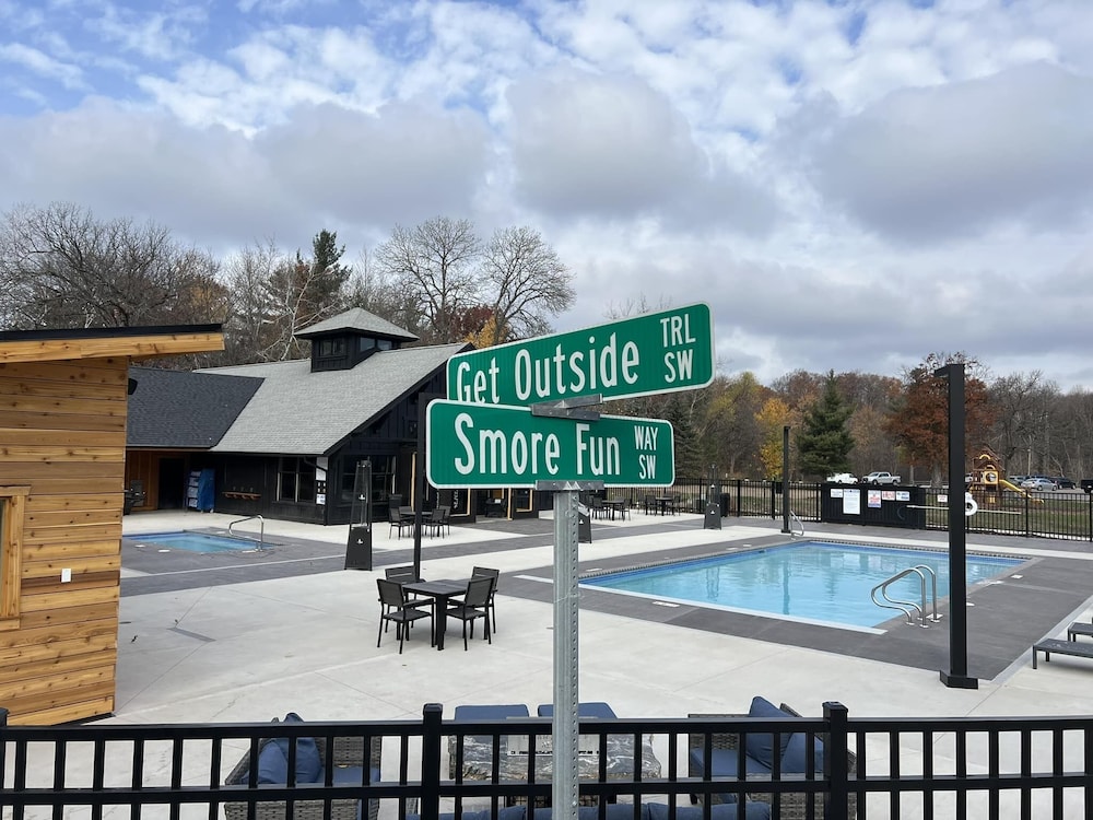 Quarterdeck Resort & Restaurant - photo 232