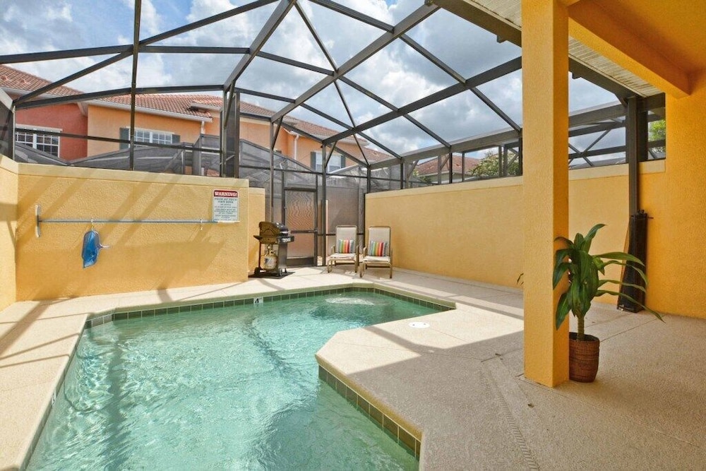 Paradise Palms 4 Bed Townhome W spashpool 3015pp 4 Bedroom Townhouse by RedAwning — 4-Star Luxury Hotel in Kissimmee, United States