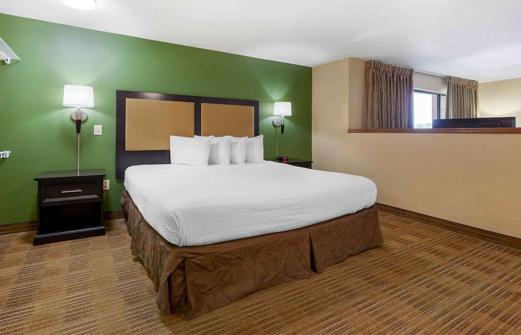 Extended Stay America Suites Madison Junction Court - photo 32