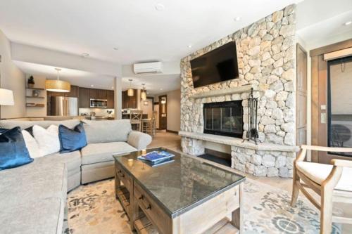 The Charter at Beaver Creek B340 — 4-Star Luxury Hotel in Beavercreek, United States