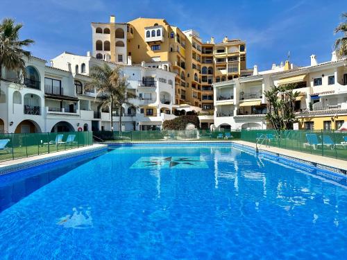 Cabopino Port EaW Homes — 4-Star Luxury Hotel in Marbella, Spain