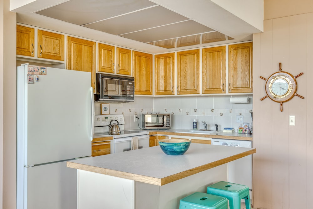 Sand & Sea Resort Condominiums - photo 420