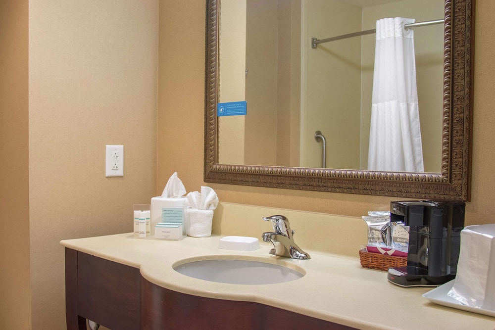 Hampton Inn Murphy - photo 28