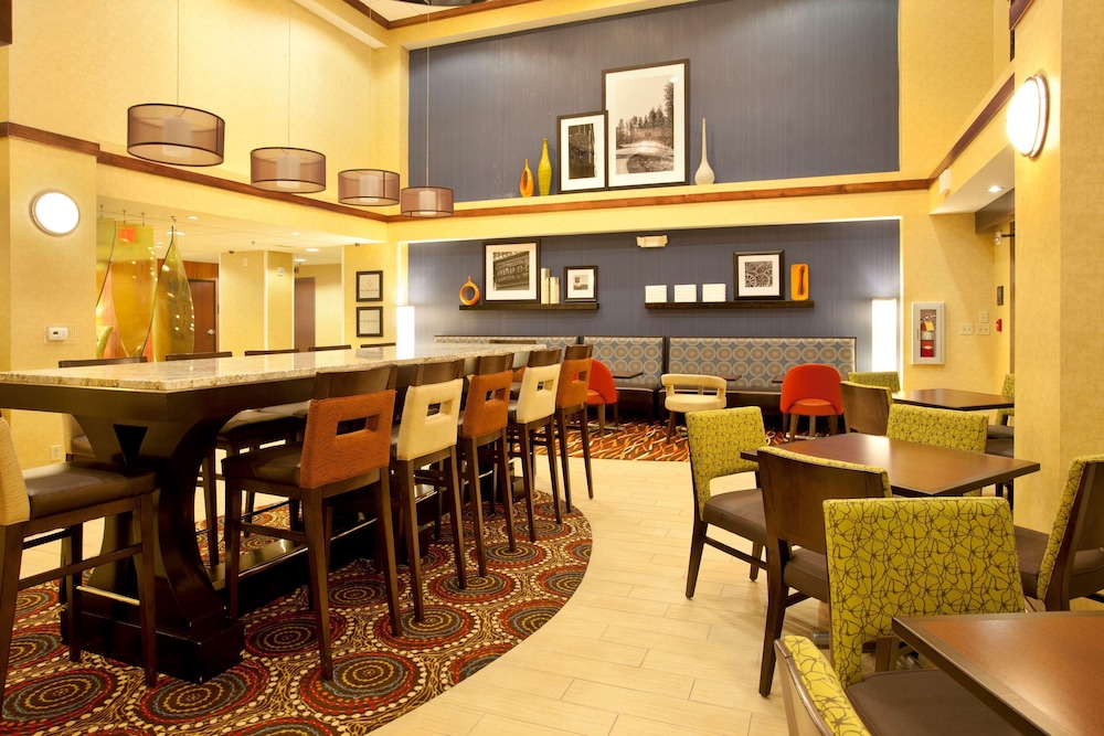 Hampton Inn & Suites Nashville Smyrna - photo 24