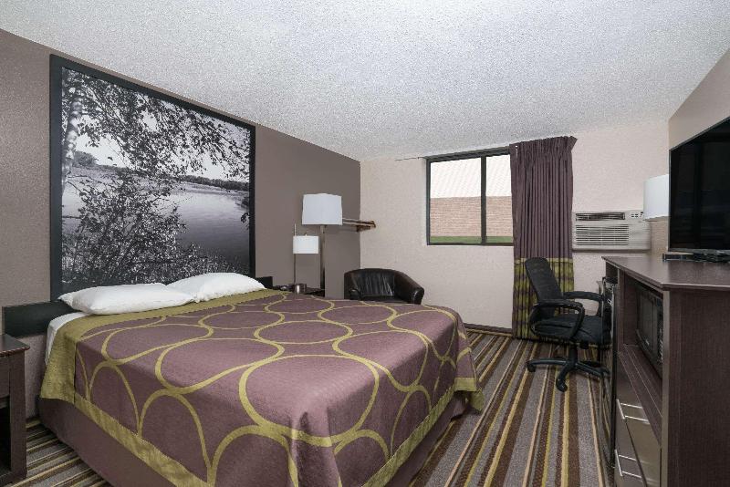Super 8 by Wyndham Willmar - photo 13