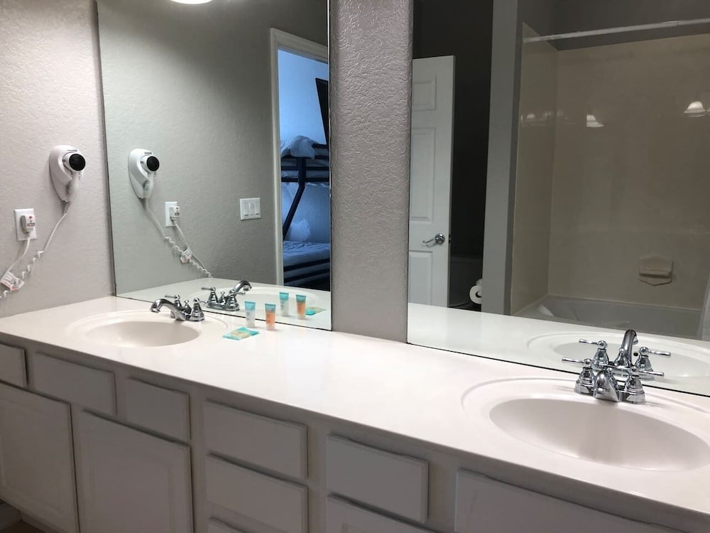 Tidecrest 144 3 Suites Near Convention Universal Disney - photo 21