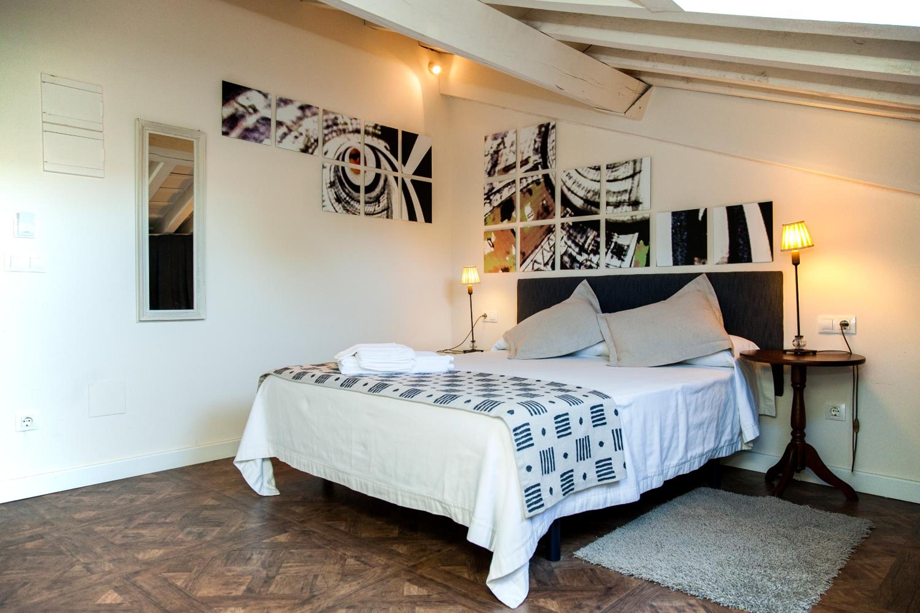 Posada Real Abadia San Martin