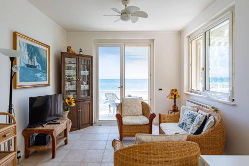 Villa Claudia YourPlace Abruzzo — 4-Star Luxury Hotel in Termoli, Italy