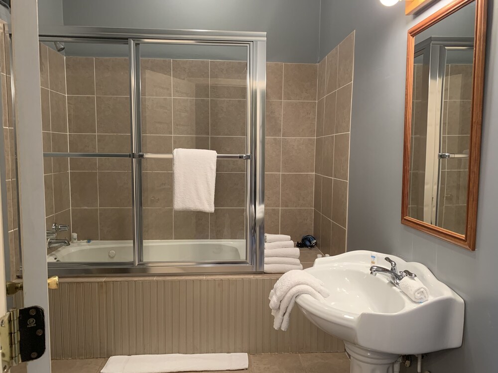 The Hotel Belvidere - photo 22