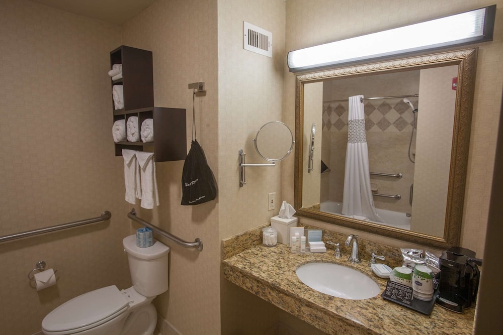 Hampton Inn & Suites Stillwater - photo 44