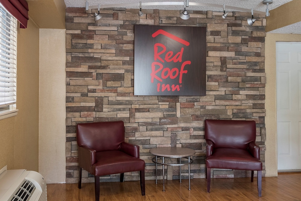 Red Roof Inn Tampa Brandon - photo 3