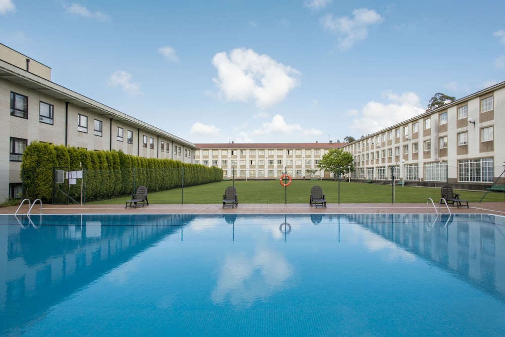 Residencia Universitaria Resa Siglo Xxi — Culleredo