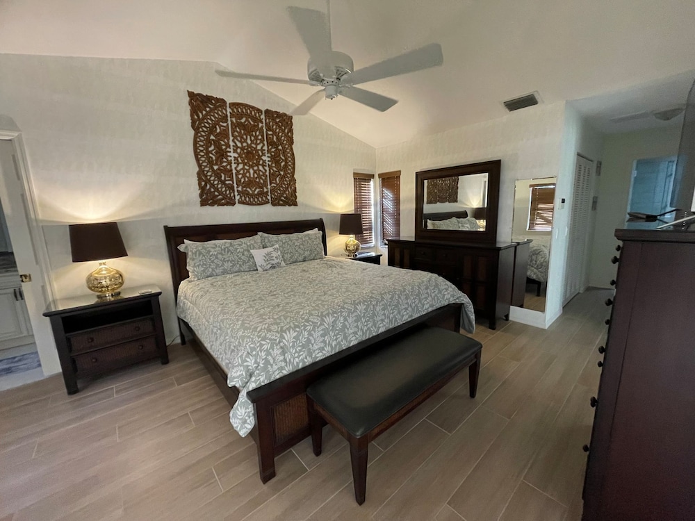1140 La Palma in Punta Gorda, United States