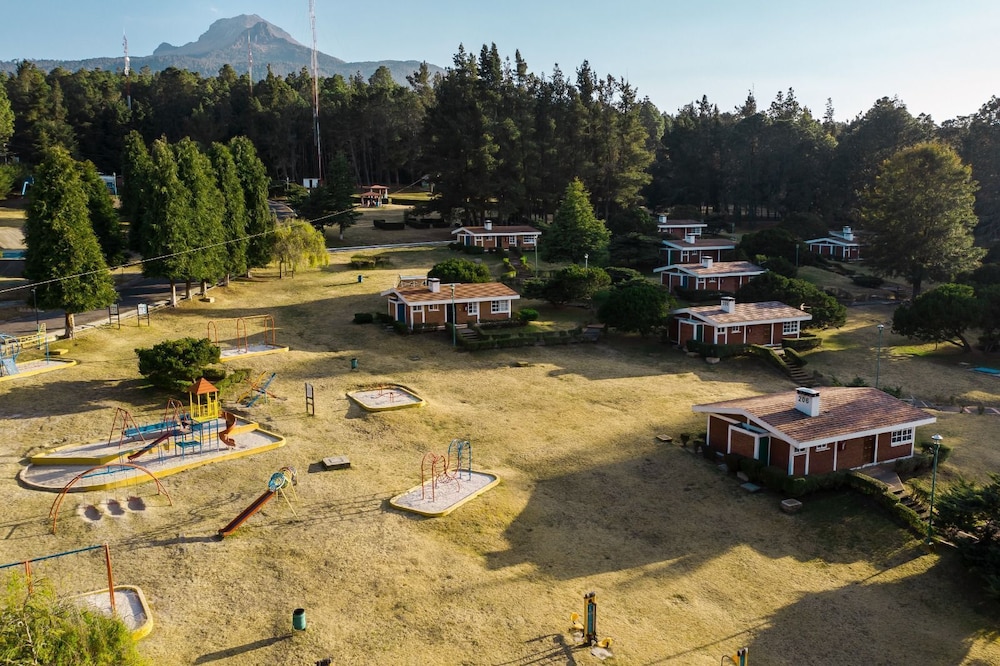 Centro Vacacional IMSS Malintzi — hotel in Guadalupe
