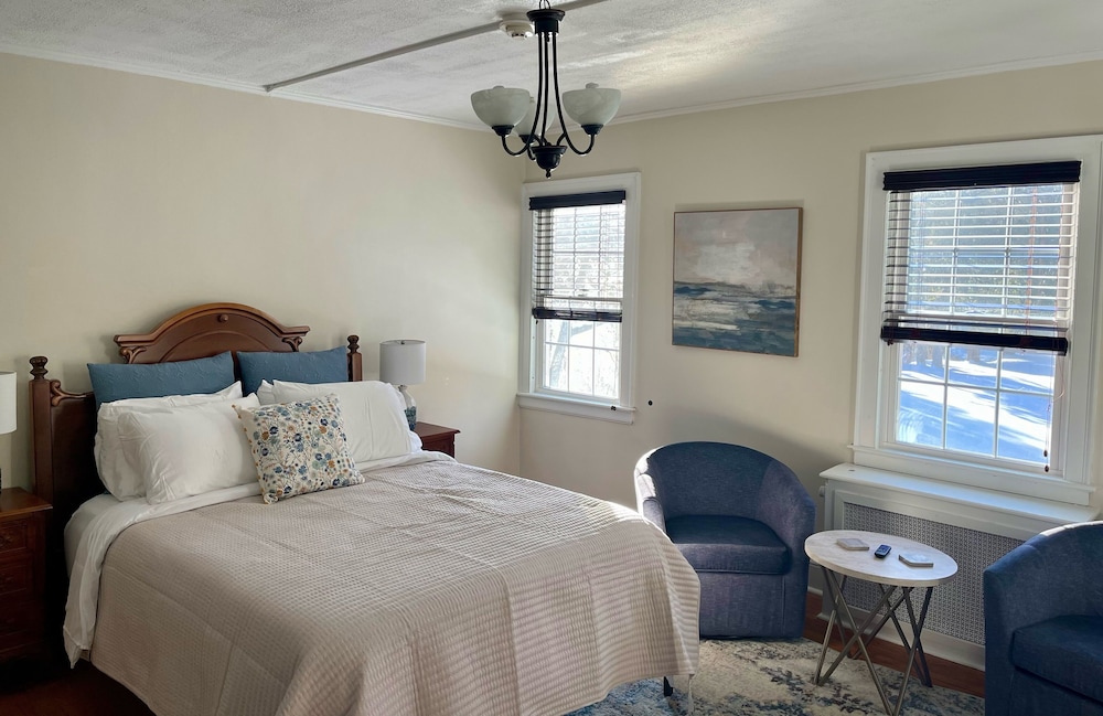 Valcour Inn & Boathouse - photo 7