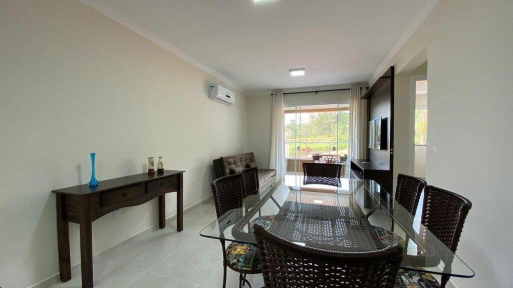 Manchester 106 A Lindo e novíssimo Apartamento na praia Bombas.