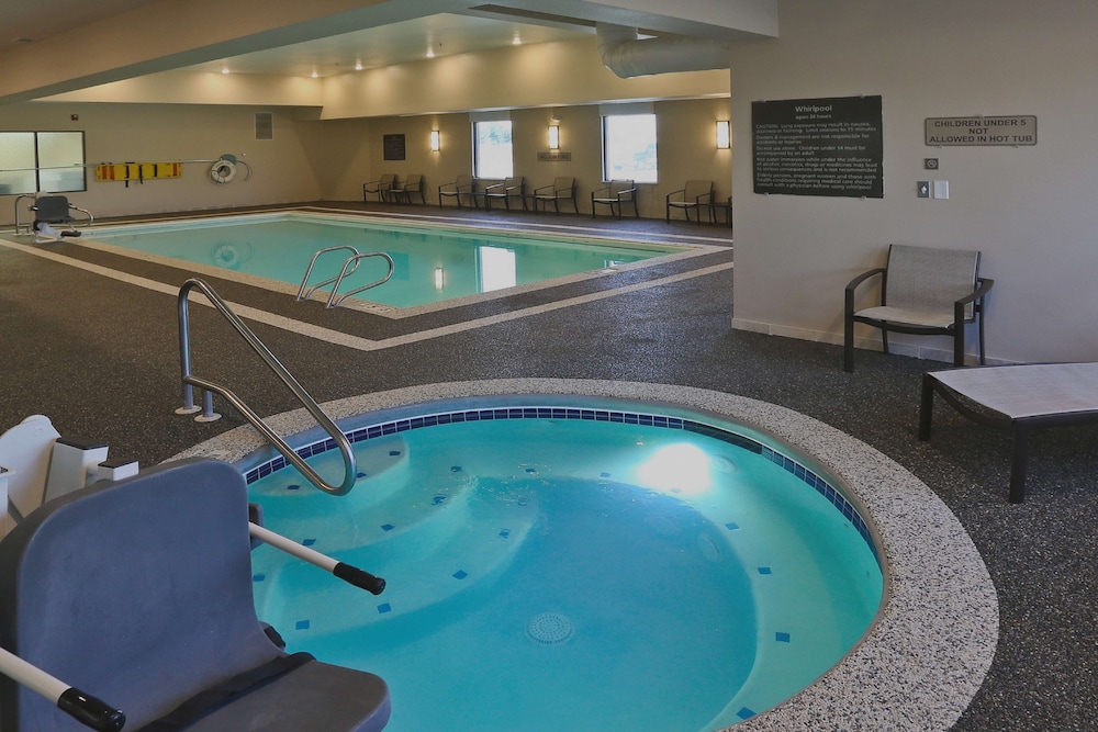 Hampton Inn Billings - photo 17