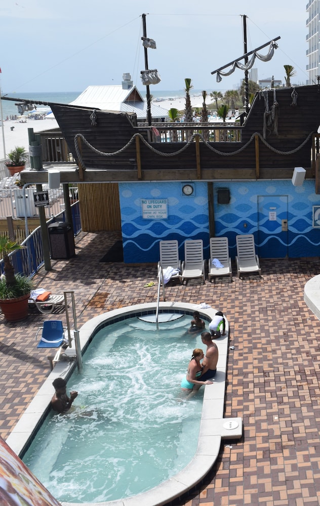 Days Inn by Wyndham Panama City Beach Beachfront Resort - photo 44
