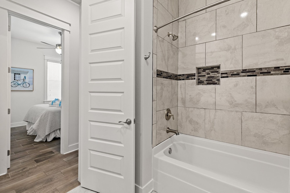 24 York Lane Edgewater Escape - photo 15