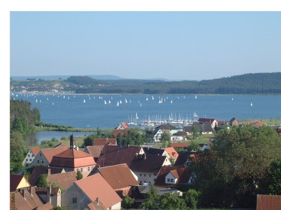 Seehotel ‘Zur Hopfenkönigin’ — Spalt — photo 3