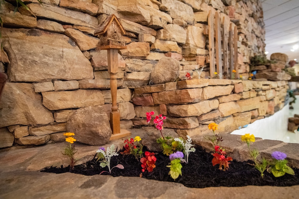 Mountain Laurel Resort - photo 4