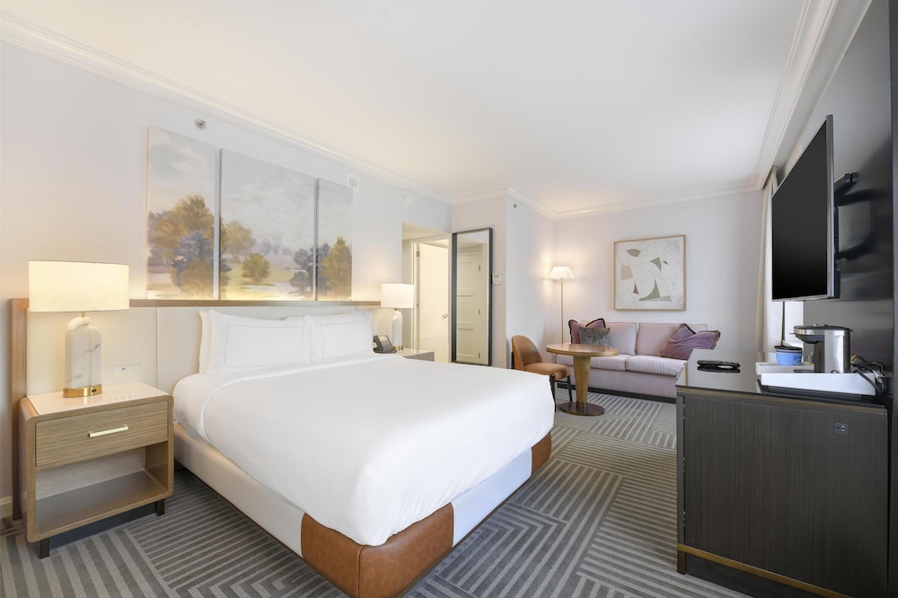Capital Hilton - photo 33