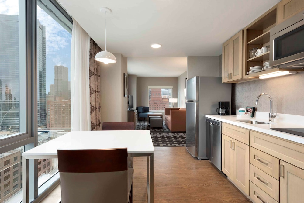 Homewood Suites by Hilton Chicago West Loop Fulton Mkt Area - photo 7